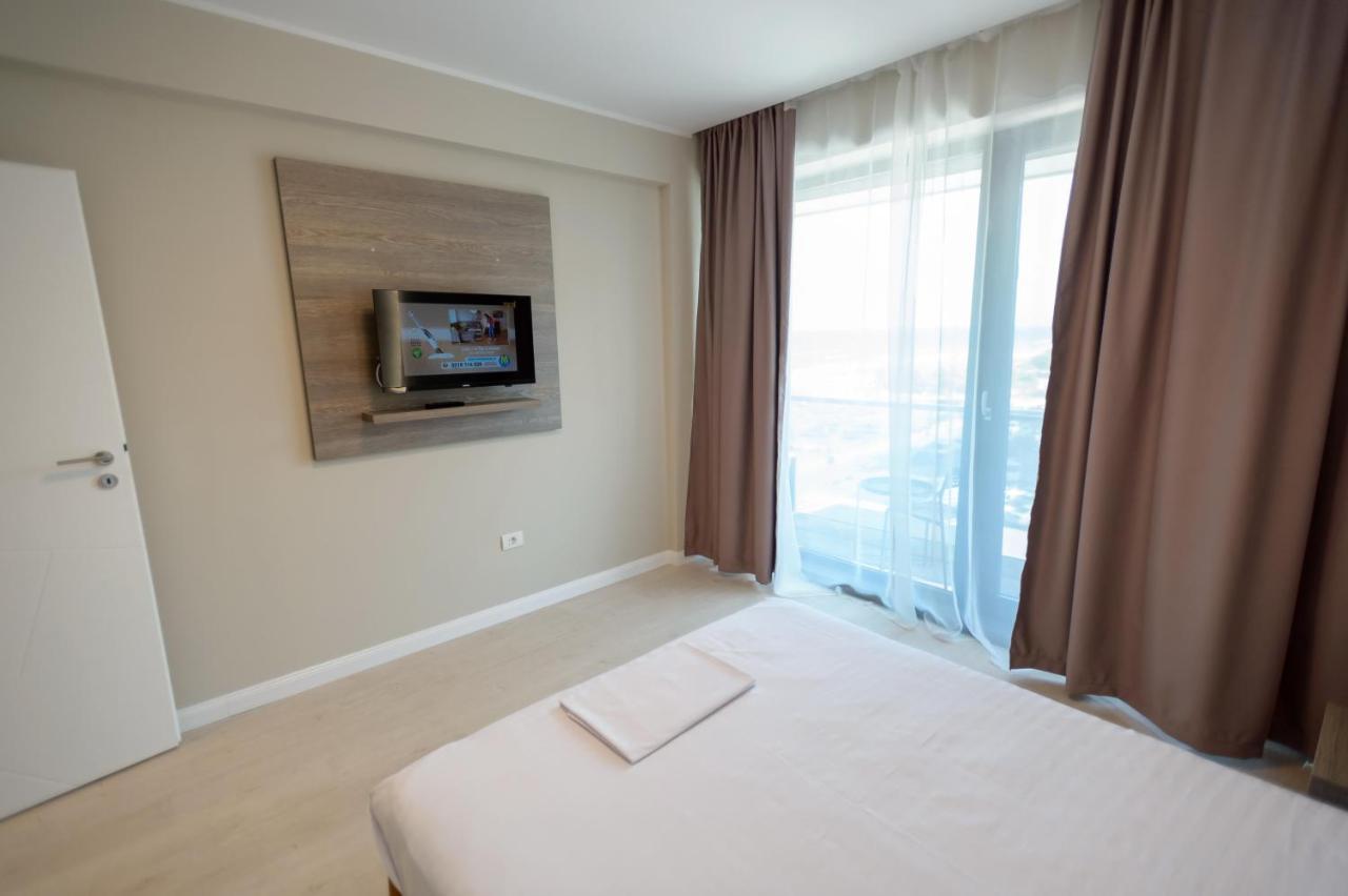 Plazza Mamaia Nord Aparthotel Năvodari Buitenkant foto