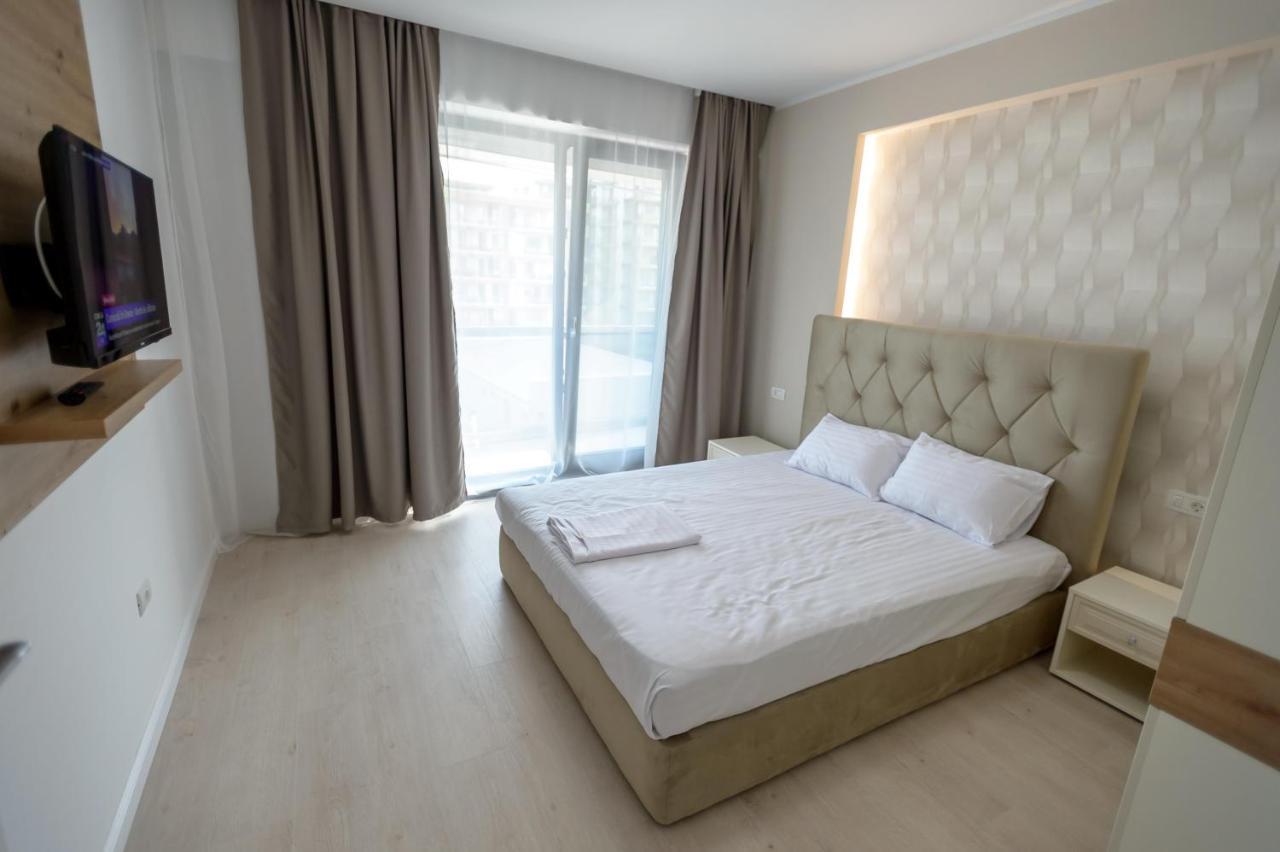 Plazza Mamaia Nord Aparthotel Năvodari Buitenkant foto