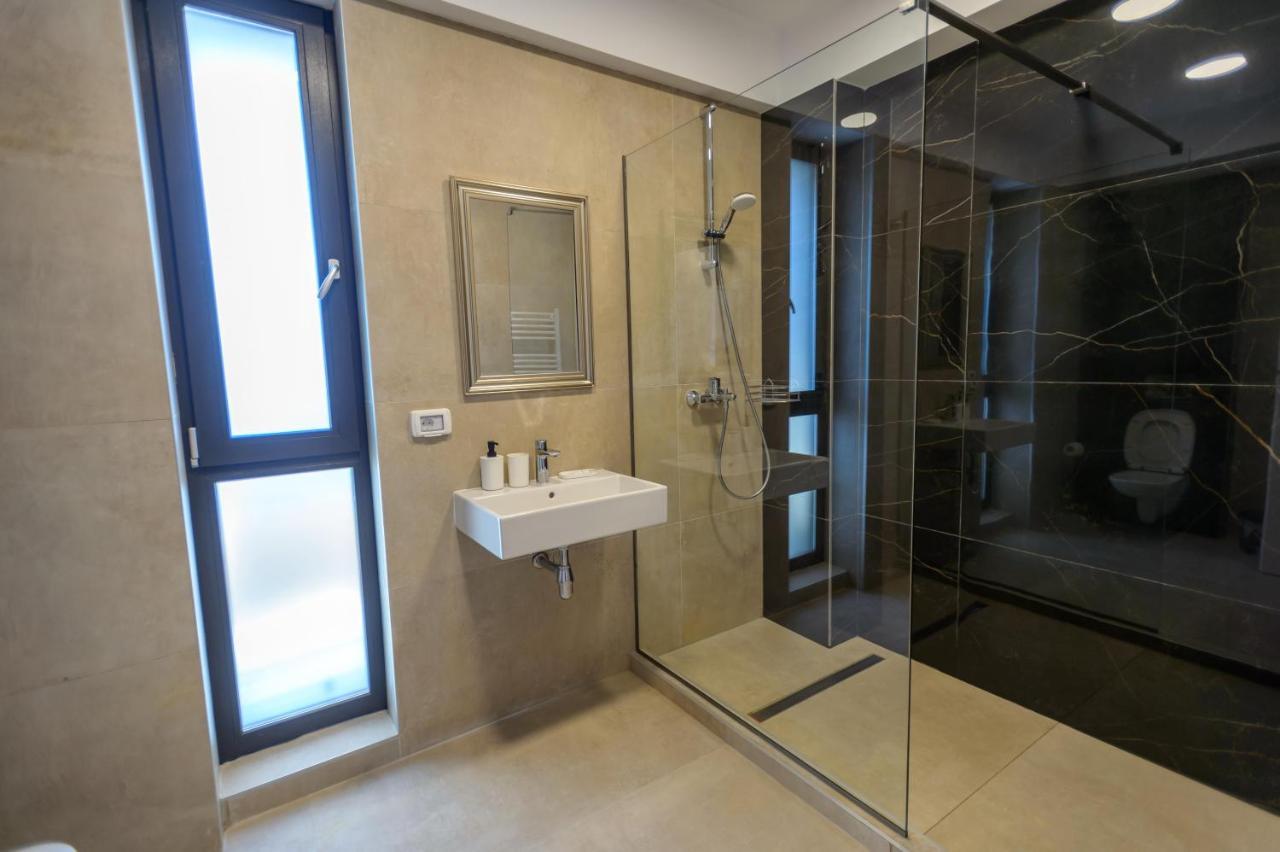 Plazza Mamaia Nord Aparthotel Năvodari Buitenkant foto