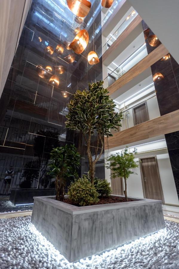 Plazza Mamaia Nord Aparthotel Năvodari Buitenkant foto