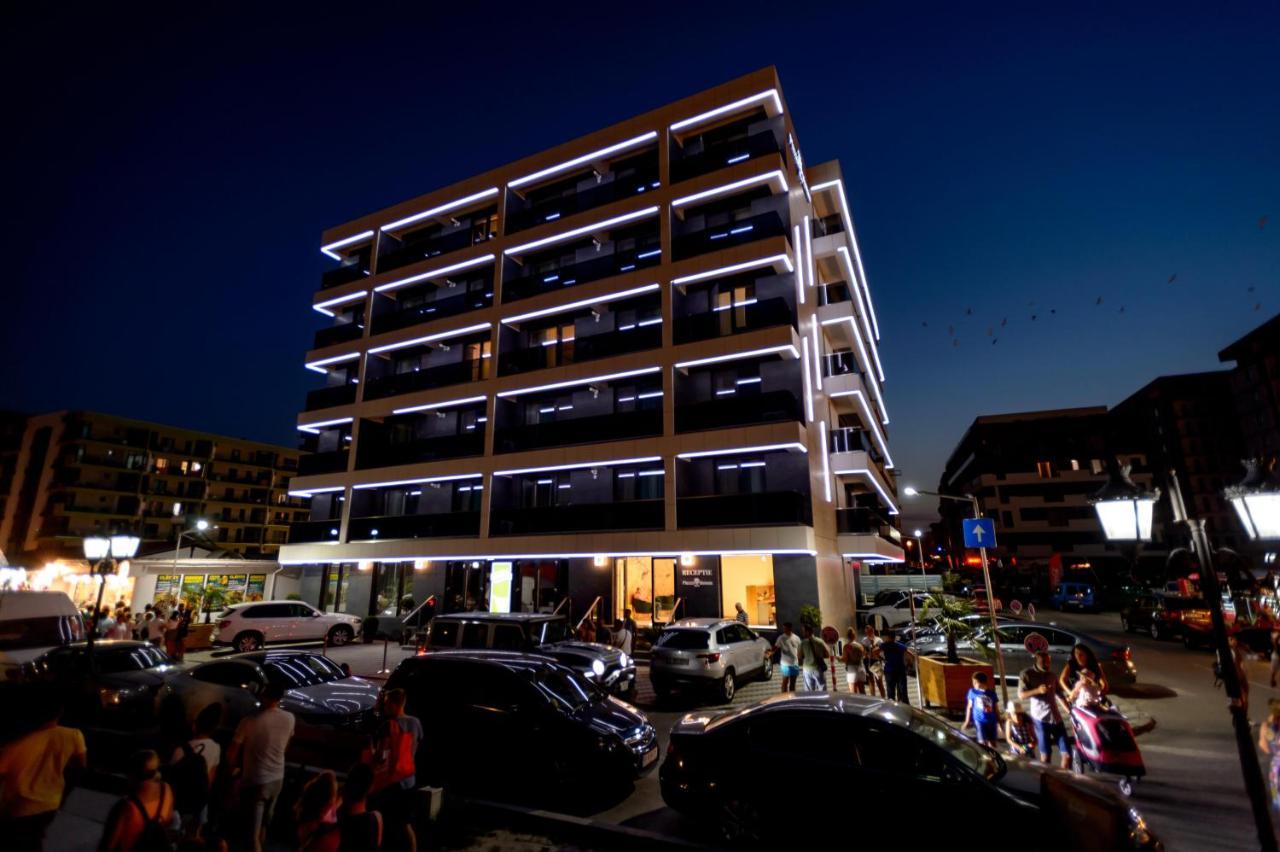 Plazza Mamaia Nord Aparthotel Năvodari Buitenkant foto