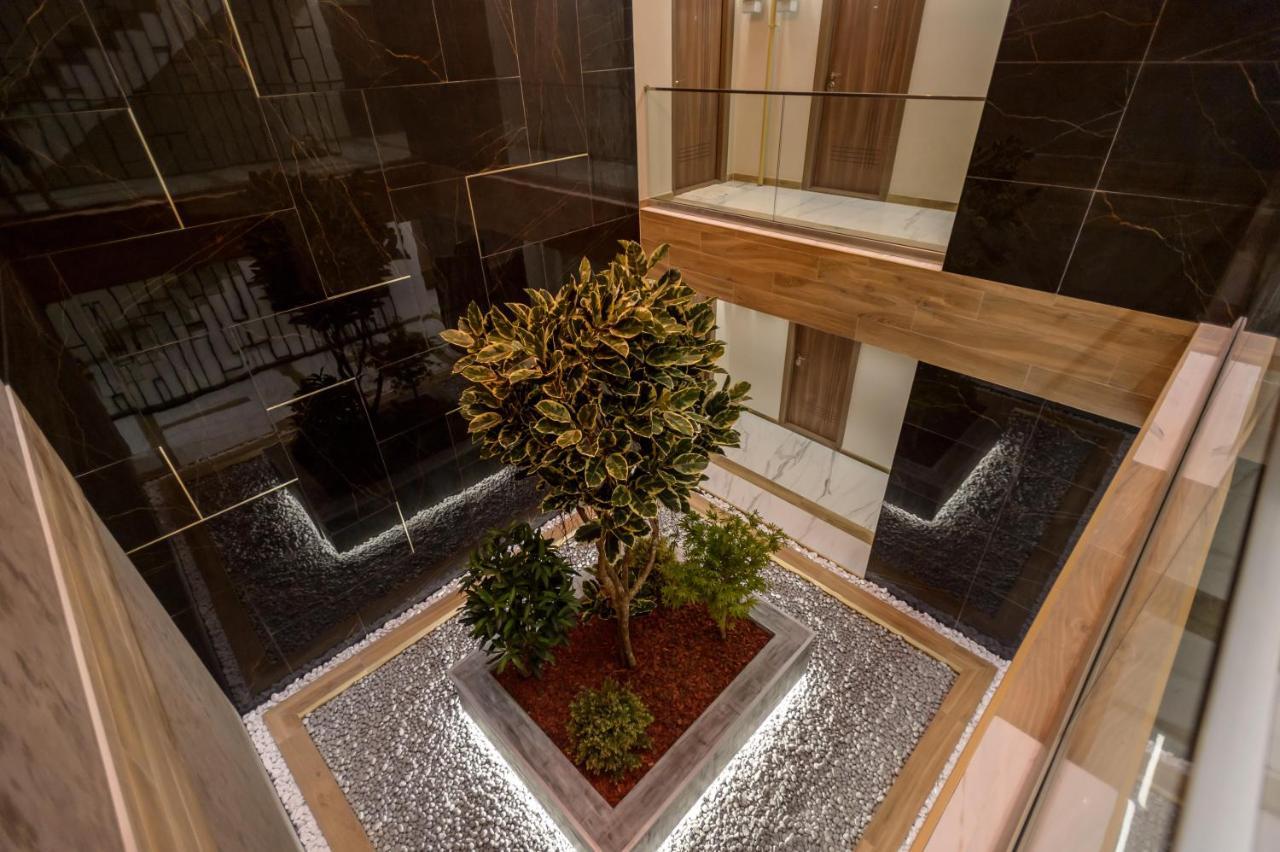 Plazza Mamaia Nord Aparthotel Năvodari Buitenkant foto